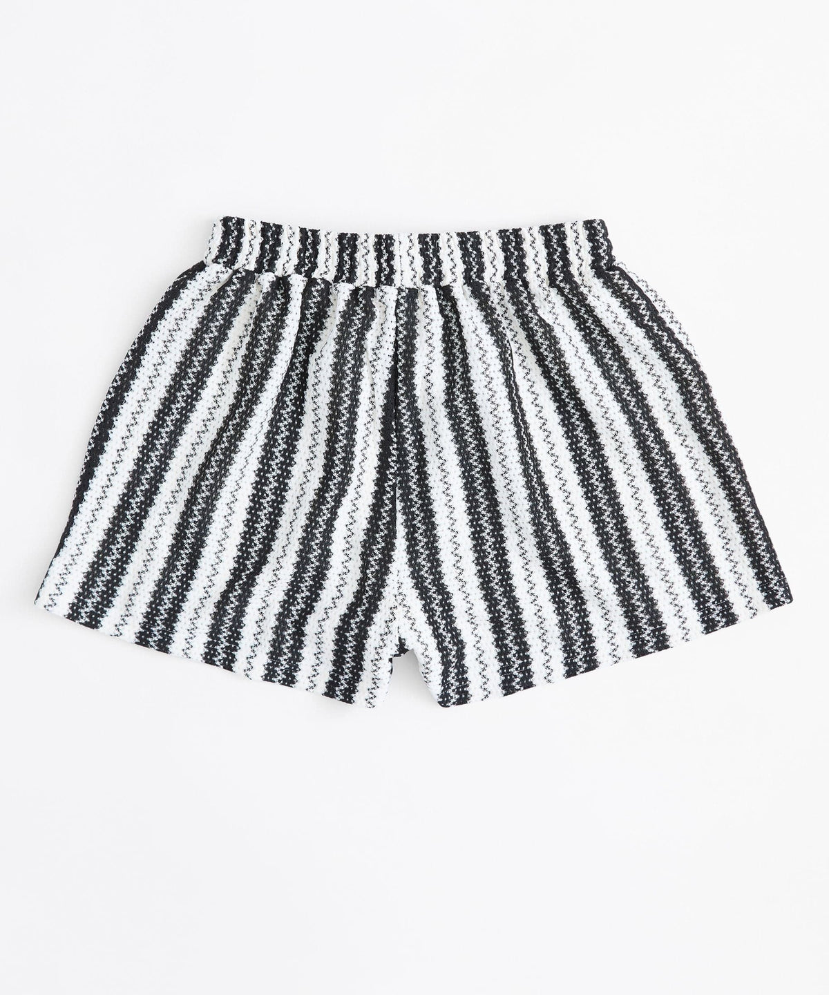 Cabana Women Plus Size Textured Knit Shorts - Black/White